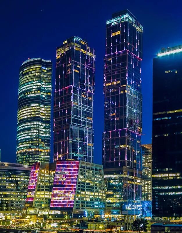Башня санкт петербург москва. Башня город столиц. комплекс город столиц башня москва. башня мфк город столиц. башня око москва сити.