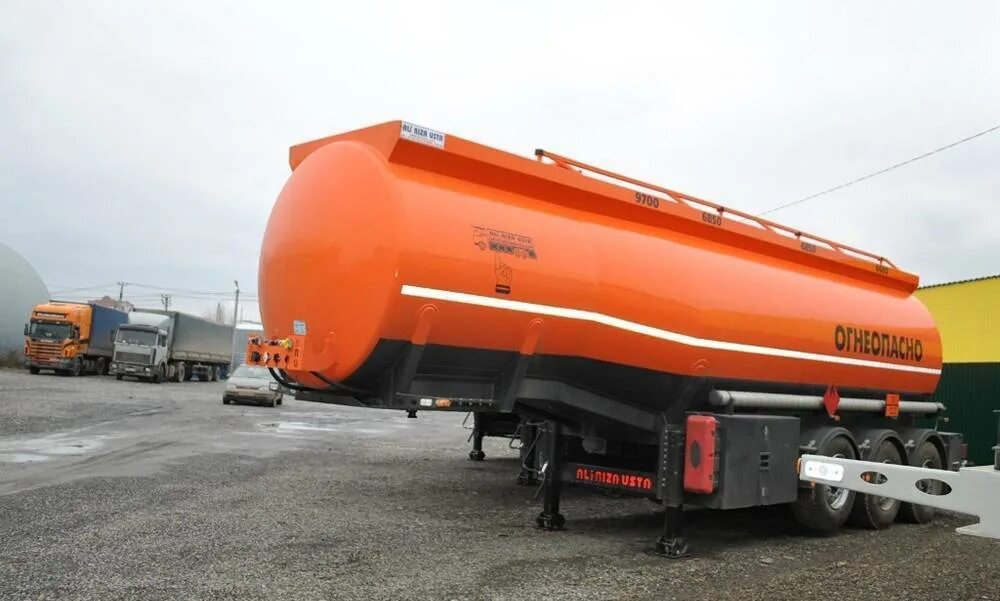 Полуприцеп цистерна бензовоз 28м3. Полуприцеп али риза уста 2013 г. Маз с бочкой полуприцеп. Полуприцеп цистерна бензовоз бу. Камаз с полуприцепом цистерна.