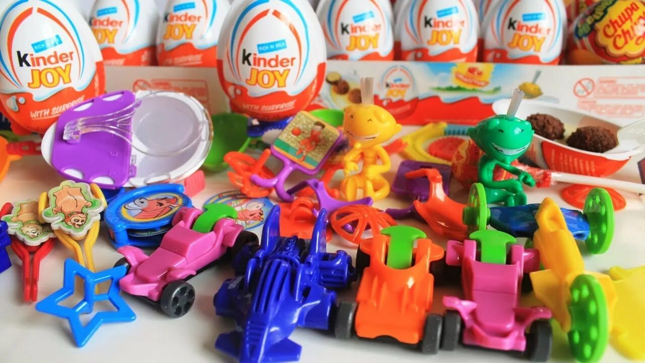 Включи kinder toys. Киндер Joy игрушки. Киндер сюрприз Джой. Kinder Joy Toys Чупа Чупс.