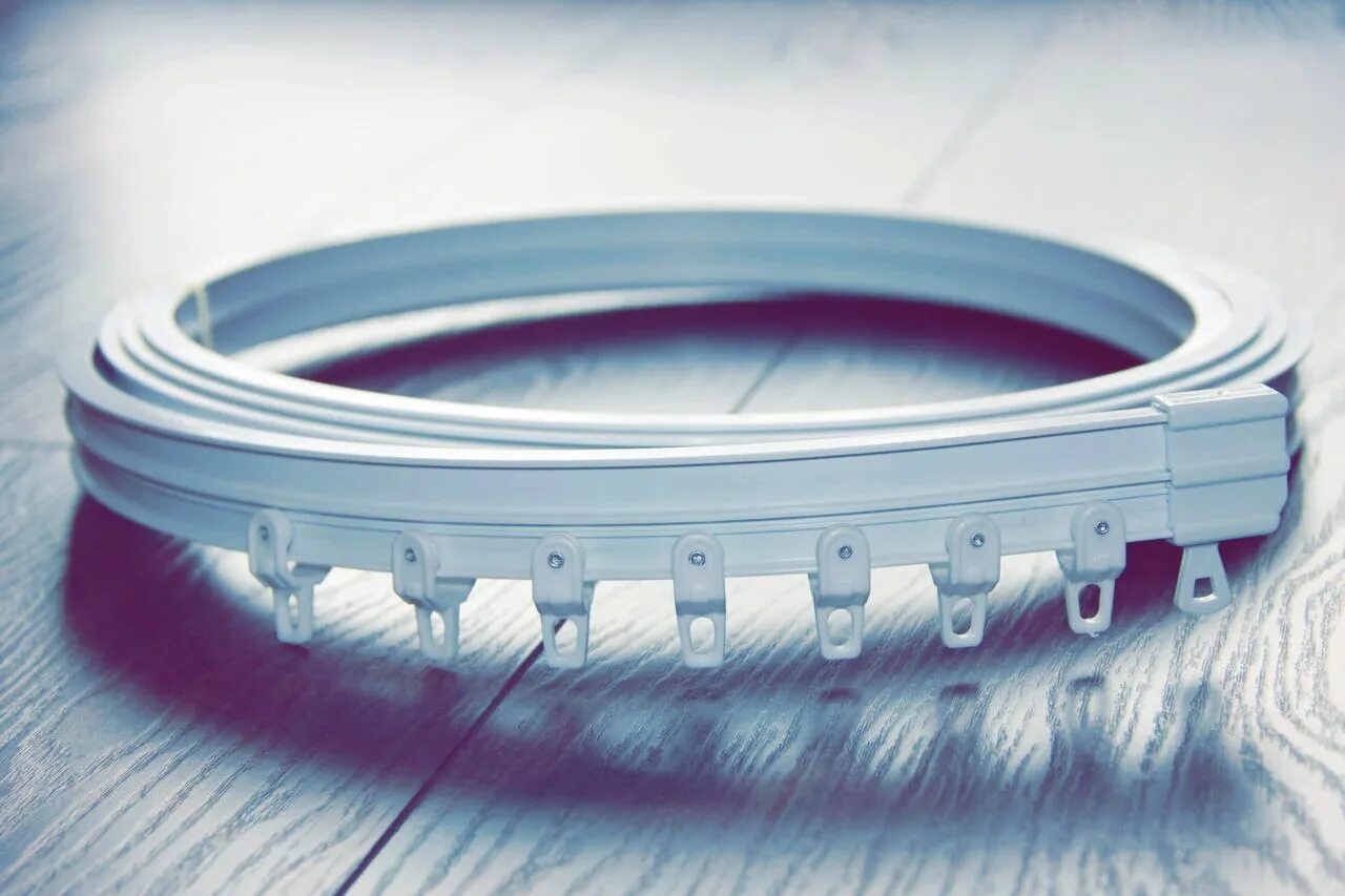 Гибкий карниз 6м легранд. Гибкий карниз эскар. Гибкий карниз 6м легранд. Карниз гибкий ab250f. Гибкий карниз 400см.