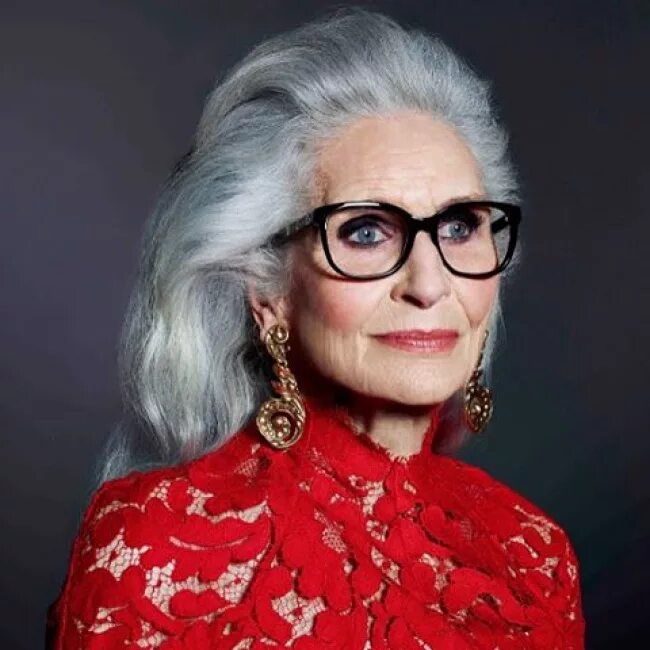 очень красивая бабушка. очень красивая бабушка. красивые модные бабушки. дафна селф 85-летняя модель. очень красивая бабушка.