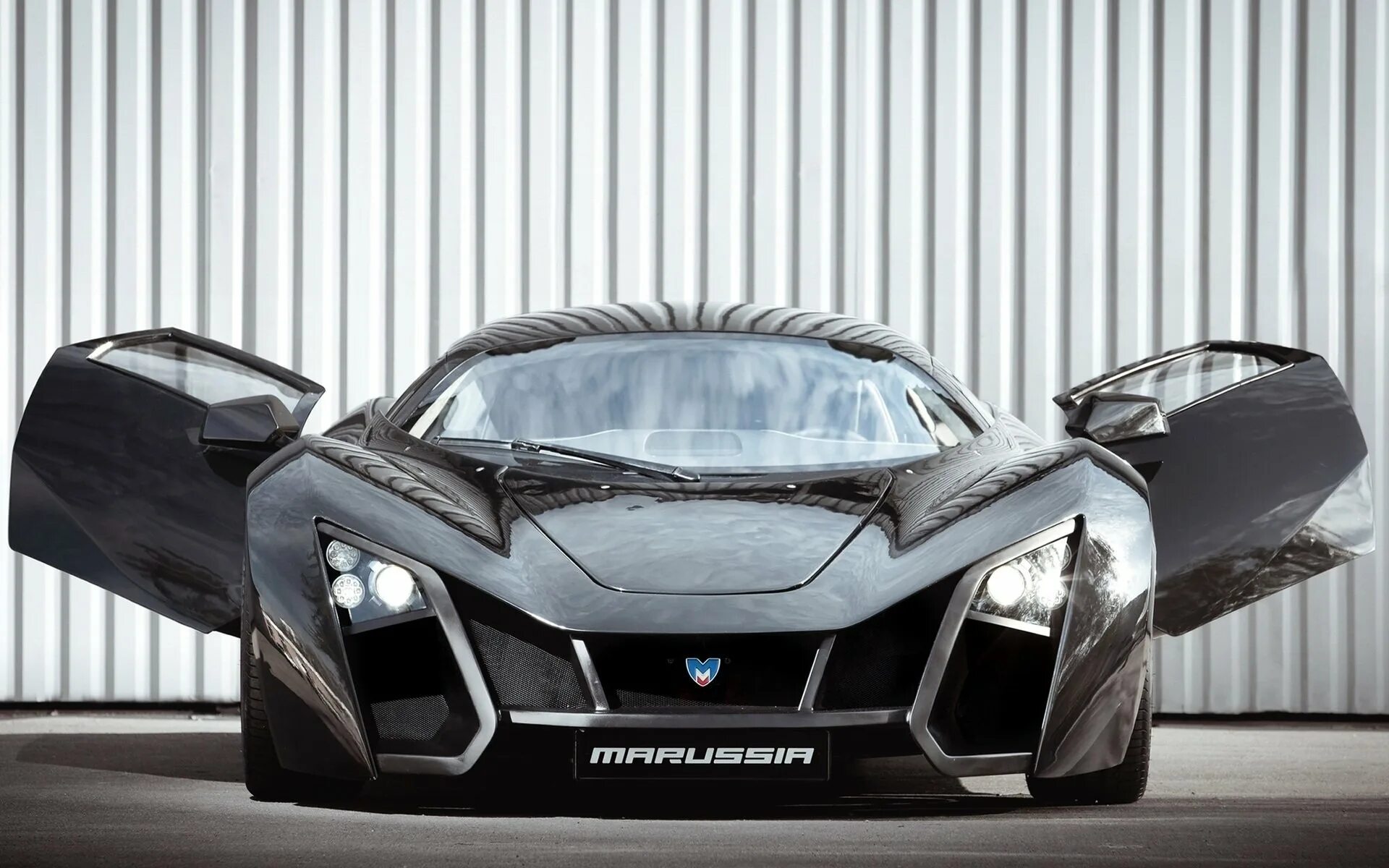 Avto shartnoma. Marussia b2. Marussia b2 2010. Машина Marussia b2.