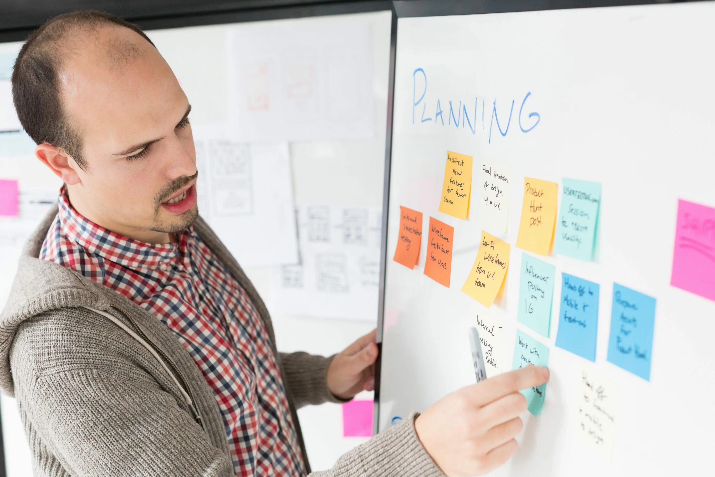 Дизайнер презентаций. Action planning. Success planning. Lead developer картинка. Business Tips.