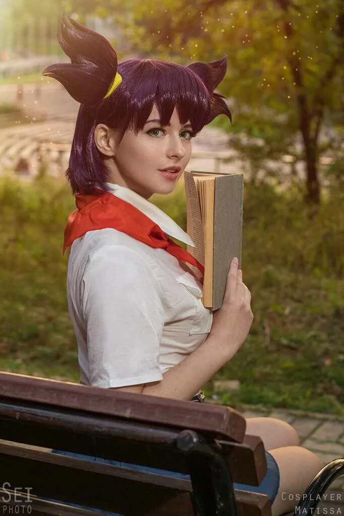 Алиса бл косплей. Году косплей. Лена бесконечное лето. Мику бл косплей. Косплей с новым годом.