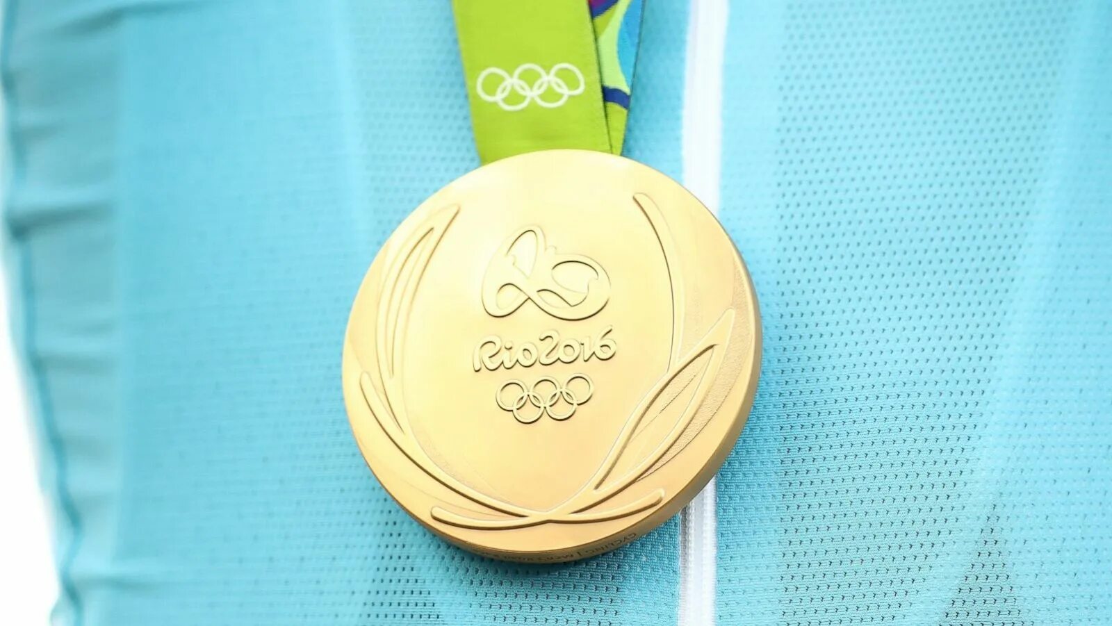 Olympic gold medal. Олимпийские медали. Коллекция Олимпийских медалей. Олимпийская медаль с дыркой. Олимпийская медаль шаблон.