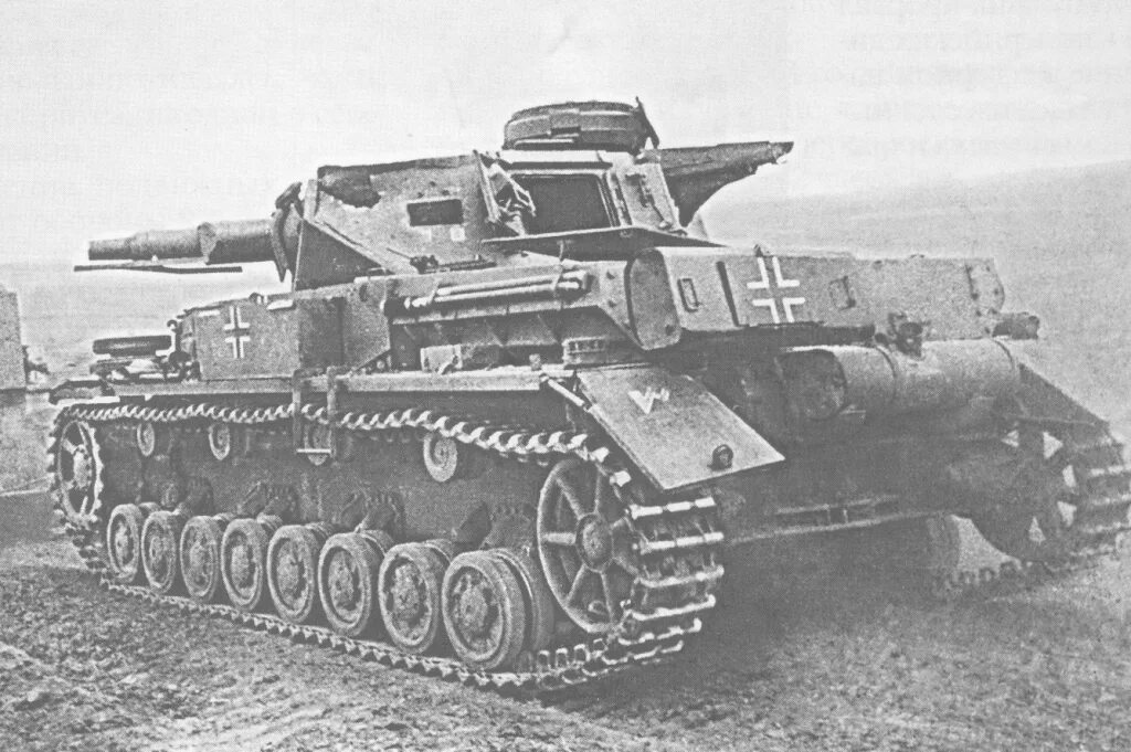 Т4 10. Танк т-4 немецкий. PZ IV f1. PZ IV Ausf f1. PZ 4 f1.