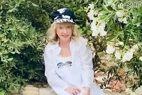 Что ответила пугачева михайлову