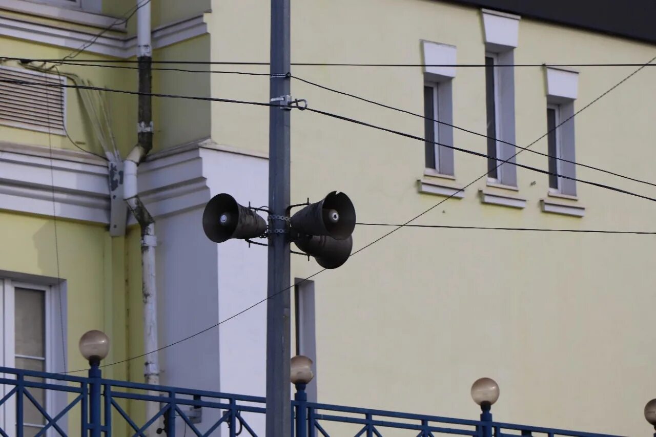 Мчс россии по республике башкортостан. Система оповещения населения. Новости информирование. Система оповещения мчс. Сотрудник налоговой службы.