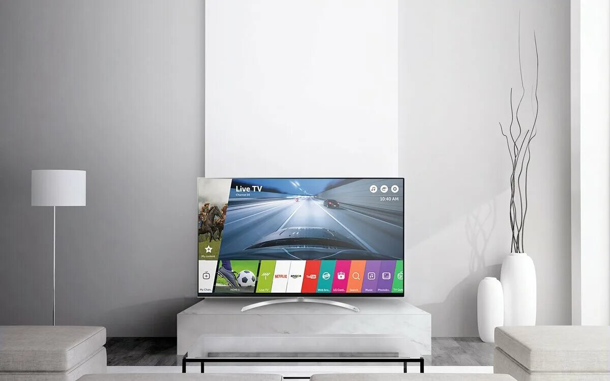 Web os lg smart. Lg smart tv. lg webos 2017. lg webos tv up76006lc. телевизор lg в интерьере.