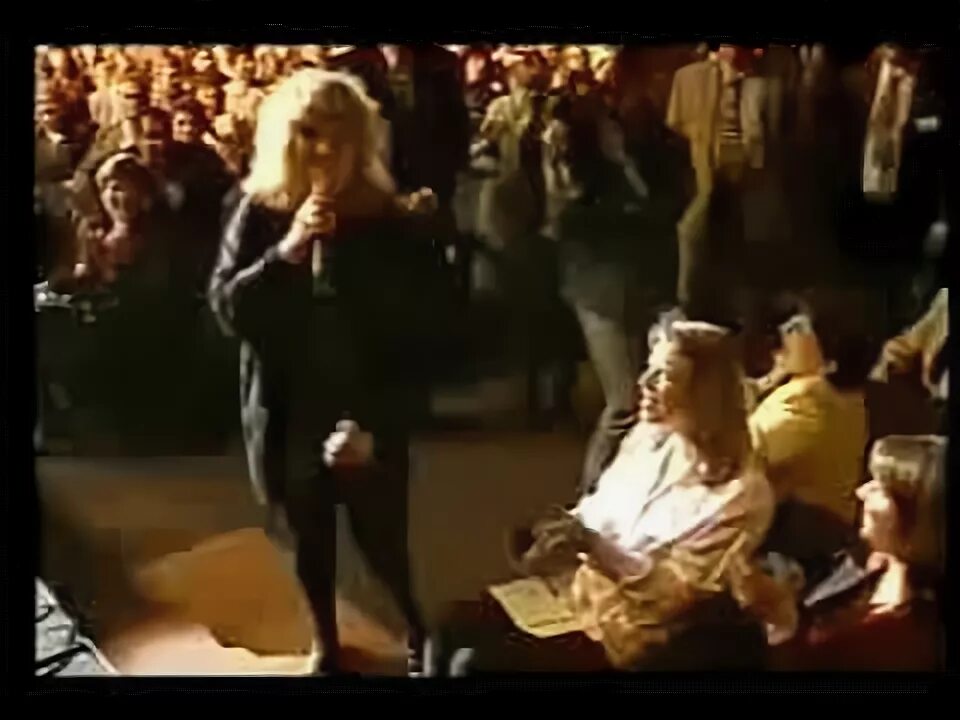 Пугачева на корпоративе видео. Пугачева на корпоративе. пугачева на концерте вайкуле. пела ли пугачева на корпоративах.