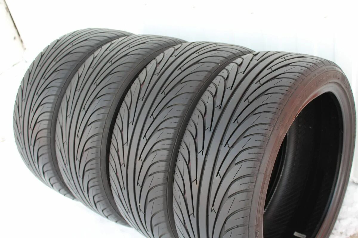 Резина yokohama ice 215/50/17. Бу резину р 17. Nokian hakka suv sport utility 225/65 r17. Бу резину р 17. Vossen r17 с резиной.
