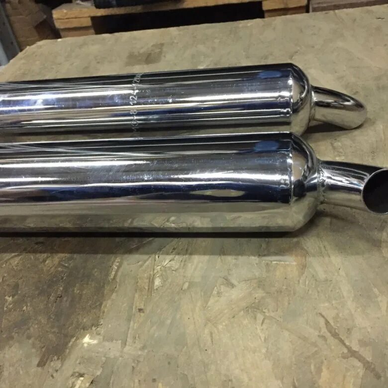 Глушители днепр мт10. Кастомный глушитель на днепр. Выхлопные трубы на мотоцикл урал. Выхлопные трубы днепр. Глушители днепр мт10.