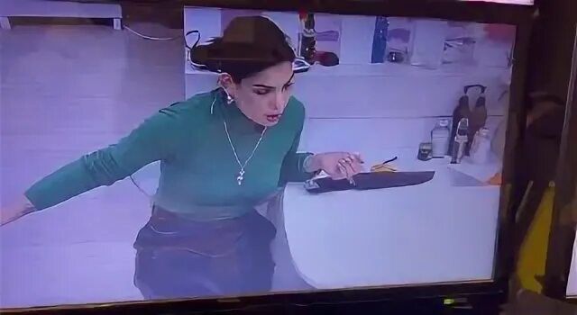 Боты в телеграмме. Домработница 2. Домработница 2. Картинка для бота в телеграмме. Раб горничная.