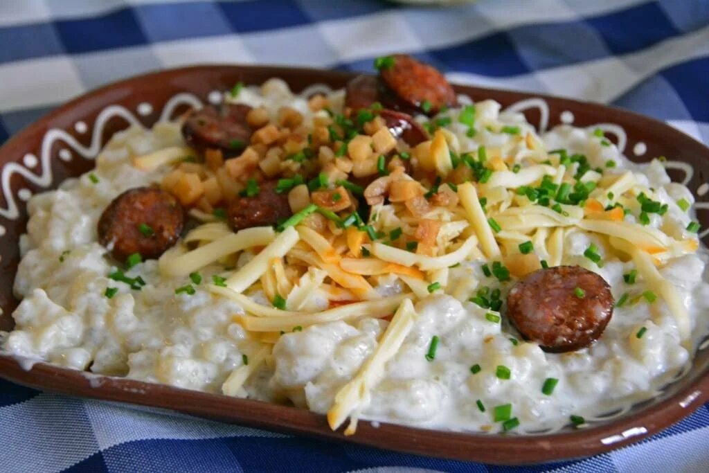 Словакия блюда. Национальное блюдо словаков. Национальная кухня словакии. Традиционное словацкое блюдо. Словакия еда.