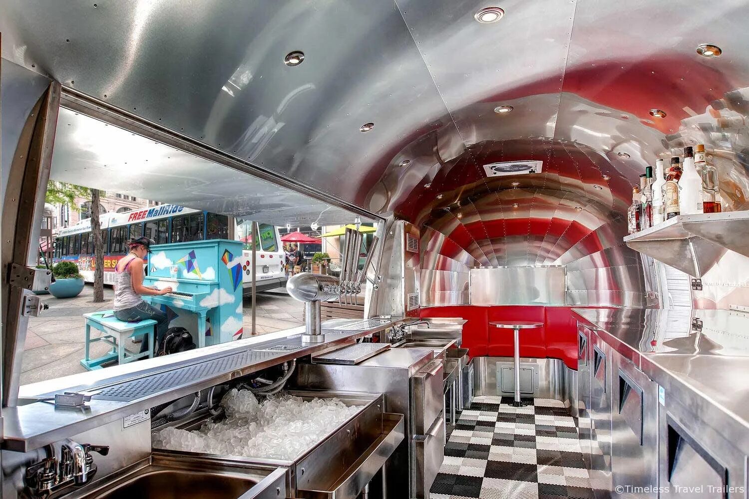 Наутилус подводная лодка капитана немо. Аризона дом в пещере. Dragon 2 космический корабль. Корабль орион nasa внутри. Внутри также есть.