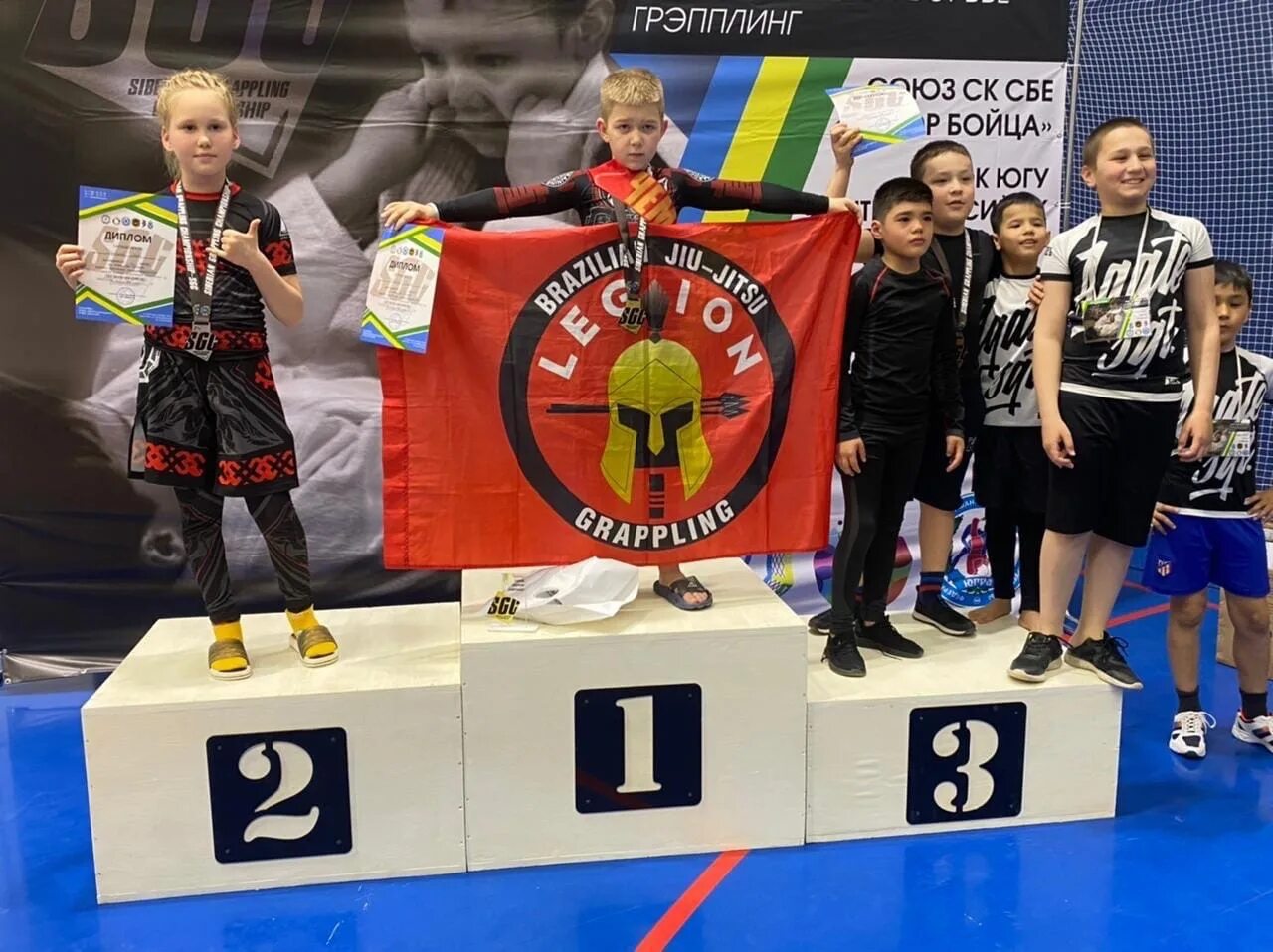 Магазин спорт вязьма красноармейское шоссе. Легион вязьма товар. Легион вязьма. Легион вязьма. Дезинфицирующие средства спецсинтез.