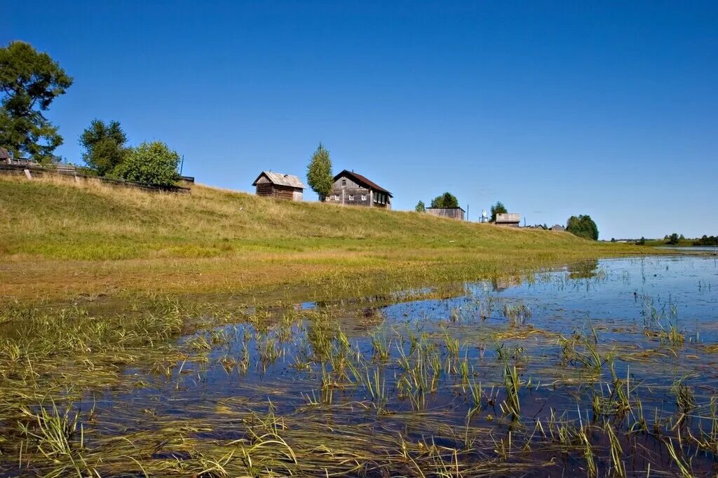 Неведомое село. Качикова горка. Кенозерский национальный парк. Качикова горка Архангельская область. Деревня Шишкино Кенозерский национальный.