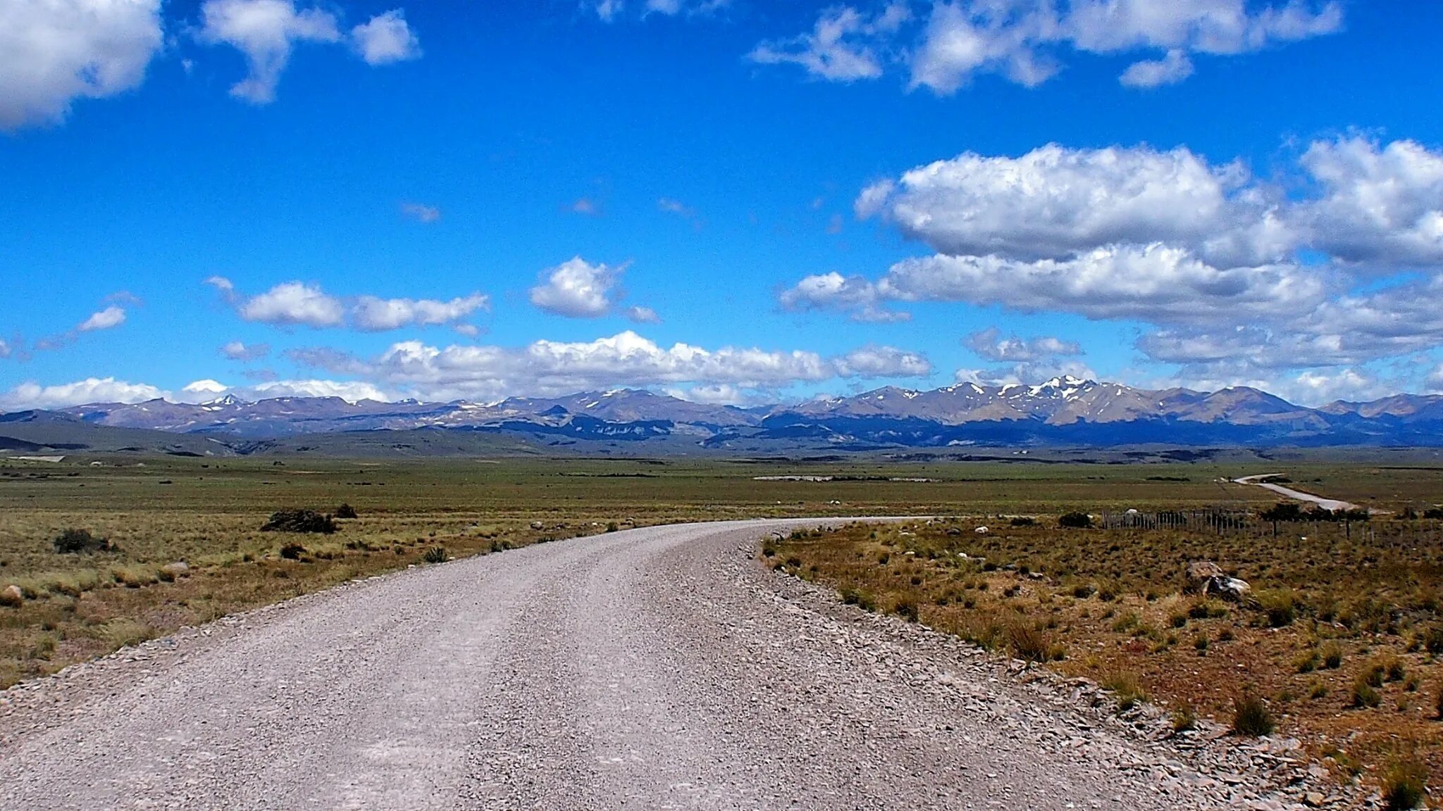 Пампасы аргентины. Зона степей южной америки. Степи пампа южной америки. Пампа аргентина. Пампасы уругвай.