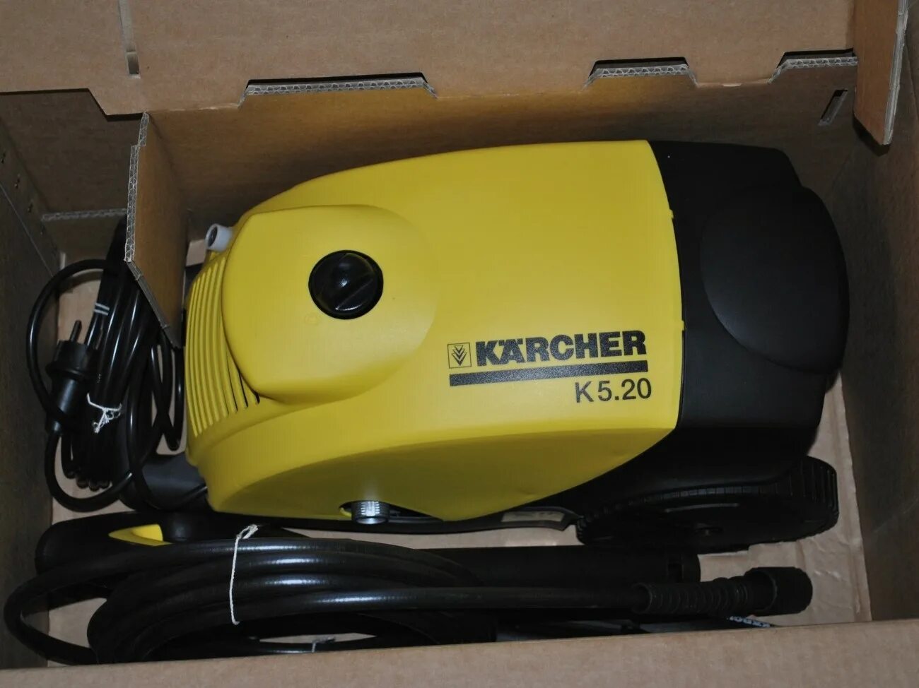 Давление мойки керхер 5.20. Керхер k5.20m. Керхер 5.20. Мойка Karcher k5.20. Мойка высокого давления Karcher 5.20.