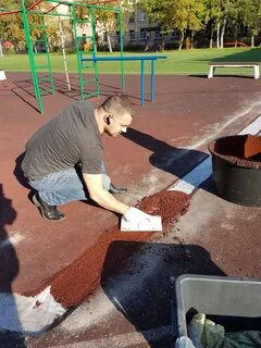 Укладка резиновой крошки