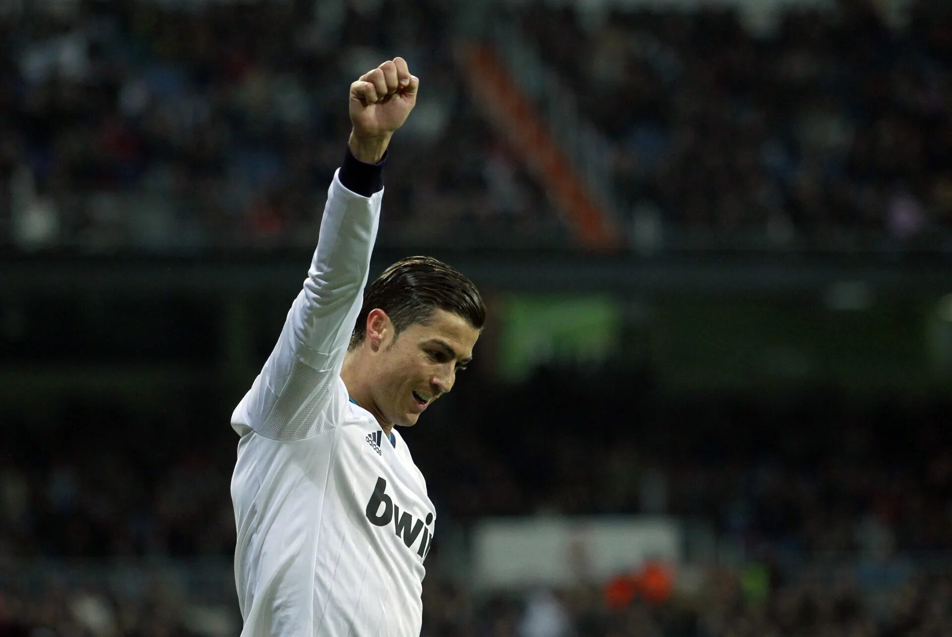 Ronaldo vk. Кристиано Роналдо. Роналдо Реал Мадрид. Криштиану Роналду 2012. Роналду Реал Мадрид 2012.