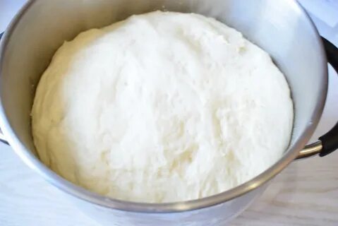 Можно печь из просроченного кефира