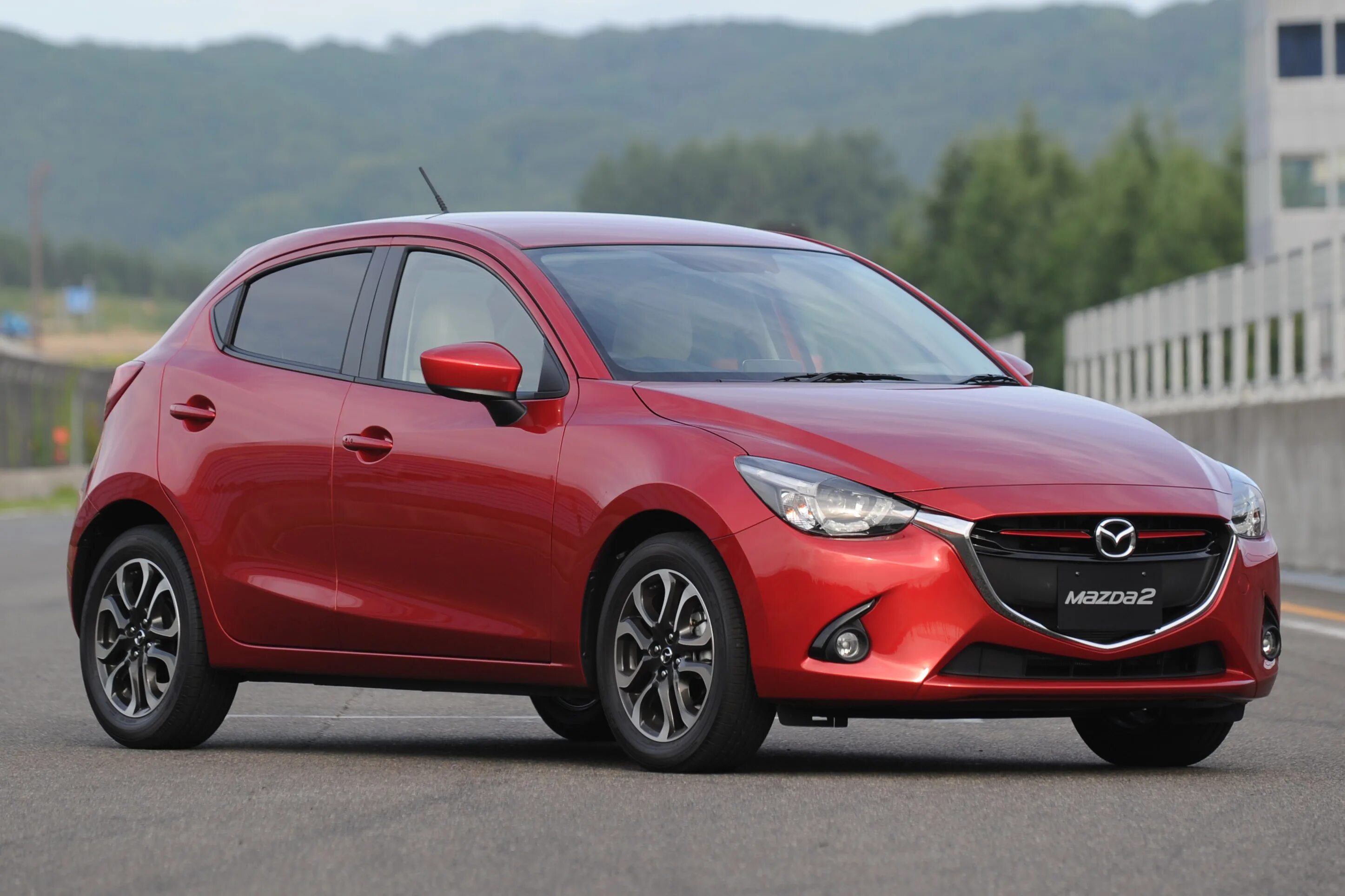 Mazda 2. Mazda 2 2016. Мазда 2 2015 года. Mazda 2 2023. Купить мазда 2015 года