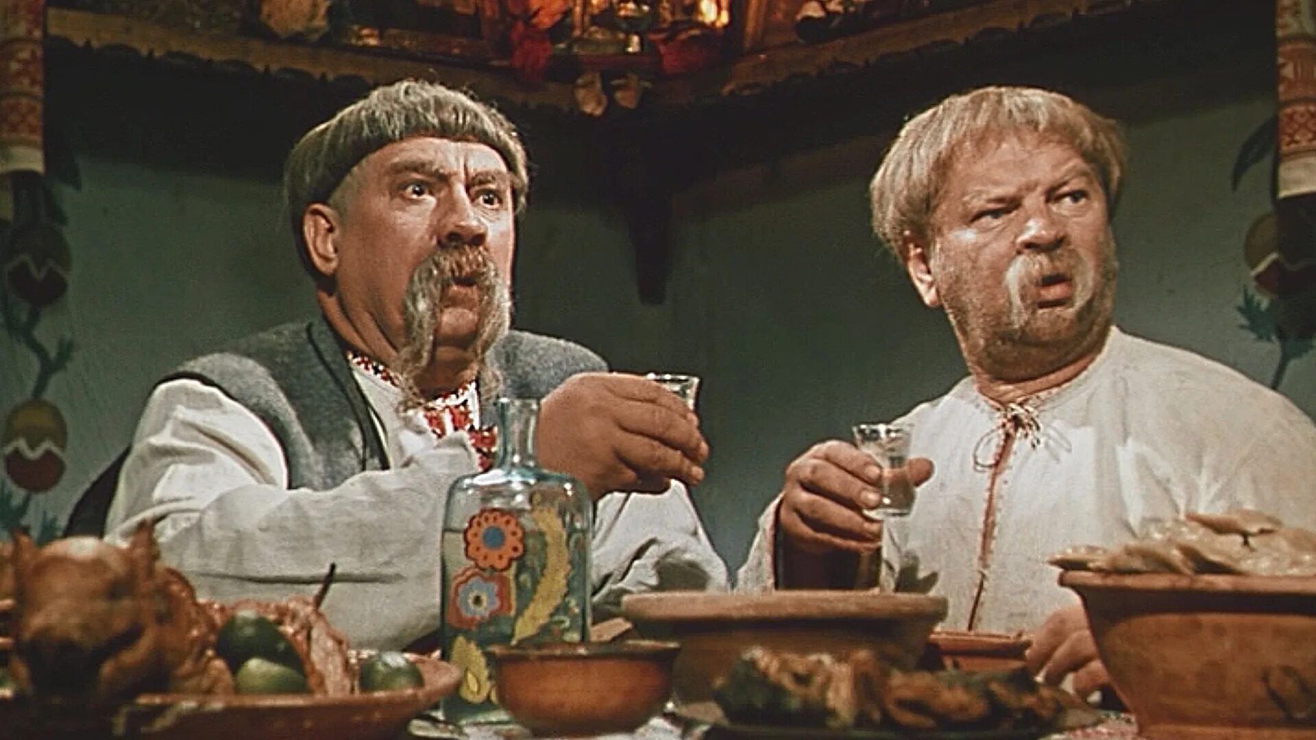 Чуб вечера на хуторе. Вечера на хуторе близ диканьки пацюк ест вареники. Вечера на хуторе близ диканьки галушки. На хуторе близ диканьки вареники. Пацюк юрий.