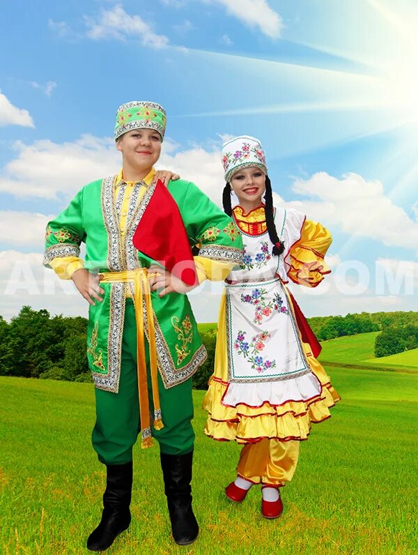 Традиционный костюм народов татарский