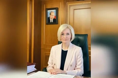 Курирующий заместитель министра