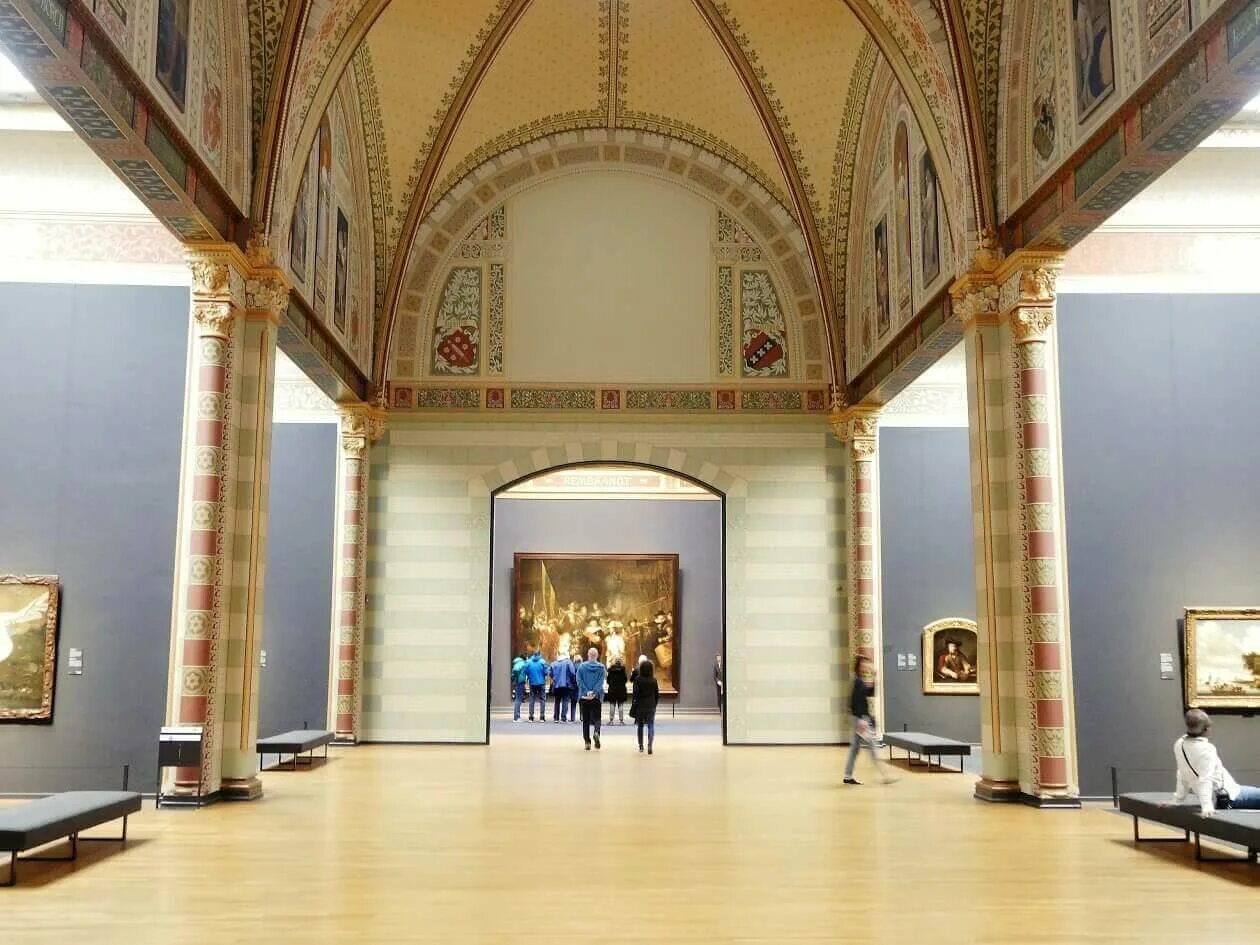 Do you find visiting museums interesting and