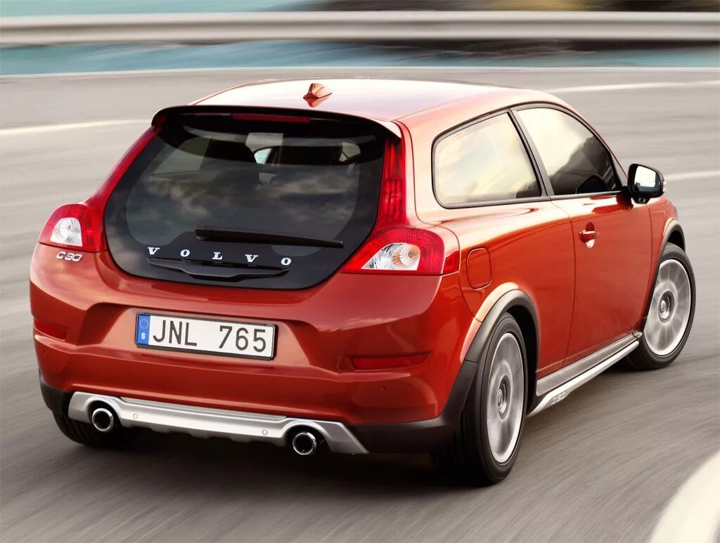 Volvo c30 2021. Вольво хэтчбек с 30. Volvo c30 Facelift. Volvo с30 (хэтчбек). Хэтчбеки с подогревом