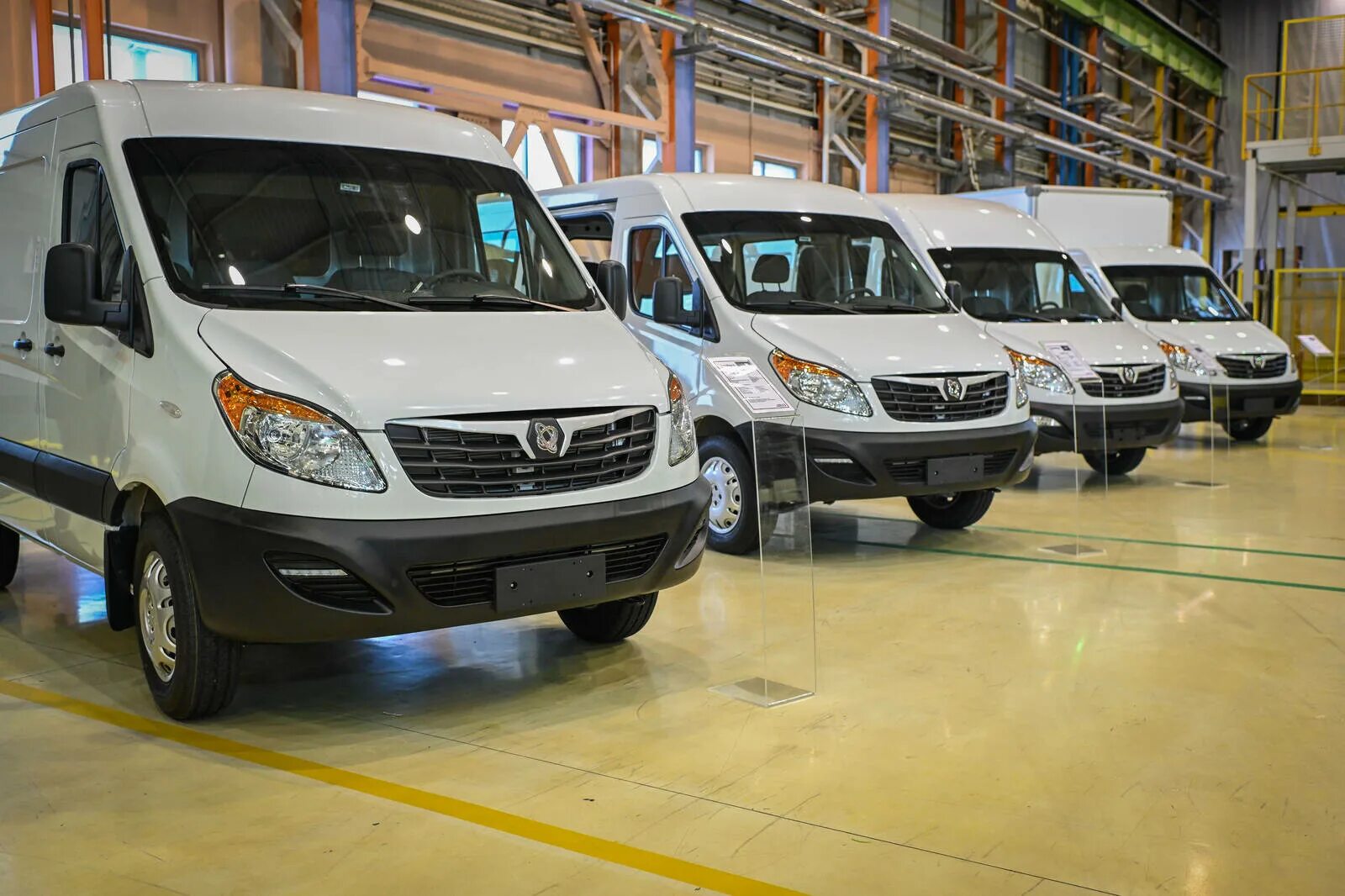 Соллерс атлант автомобиль 2022. Автомобили солерса. Автомобили солерса. Пикап соллерс с тентом. Sollers atlant и sollers argo.