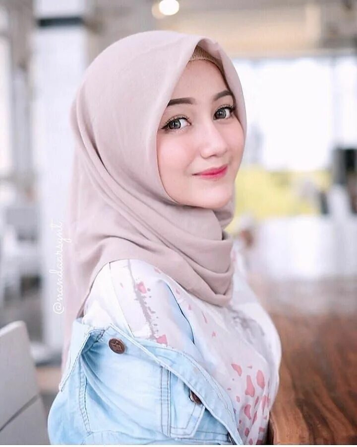 Cantik polos