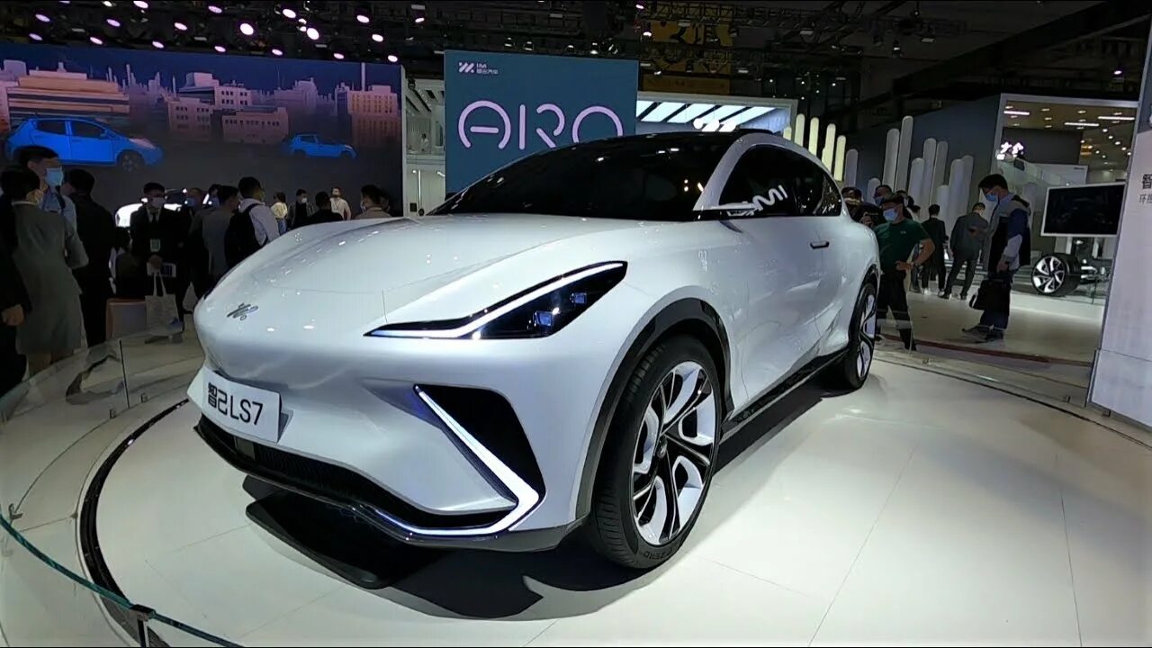 2022 SAIC Zhiji l7 ev. Chengdu Motor show 2022 SAIC. Hongqi ls7 2023. SAIC Motors 2022.