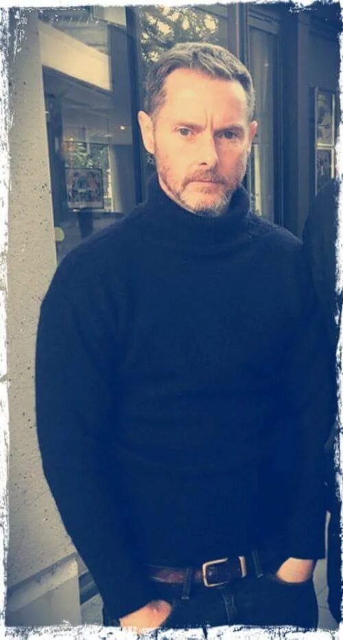 Sean harris. Sean harris