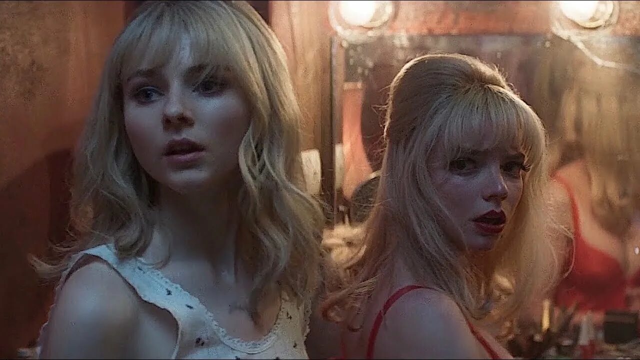 Сэнди однажды в сохо. Аня тейлор-джой прошлой ночью в сохо. Мэтт смит в фильме прошлой ночью в сохо. Прошлой ночью фильм 2021. Аня тейлор джой 2021 сохо.