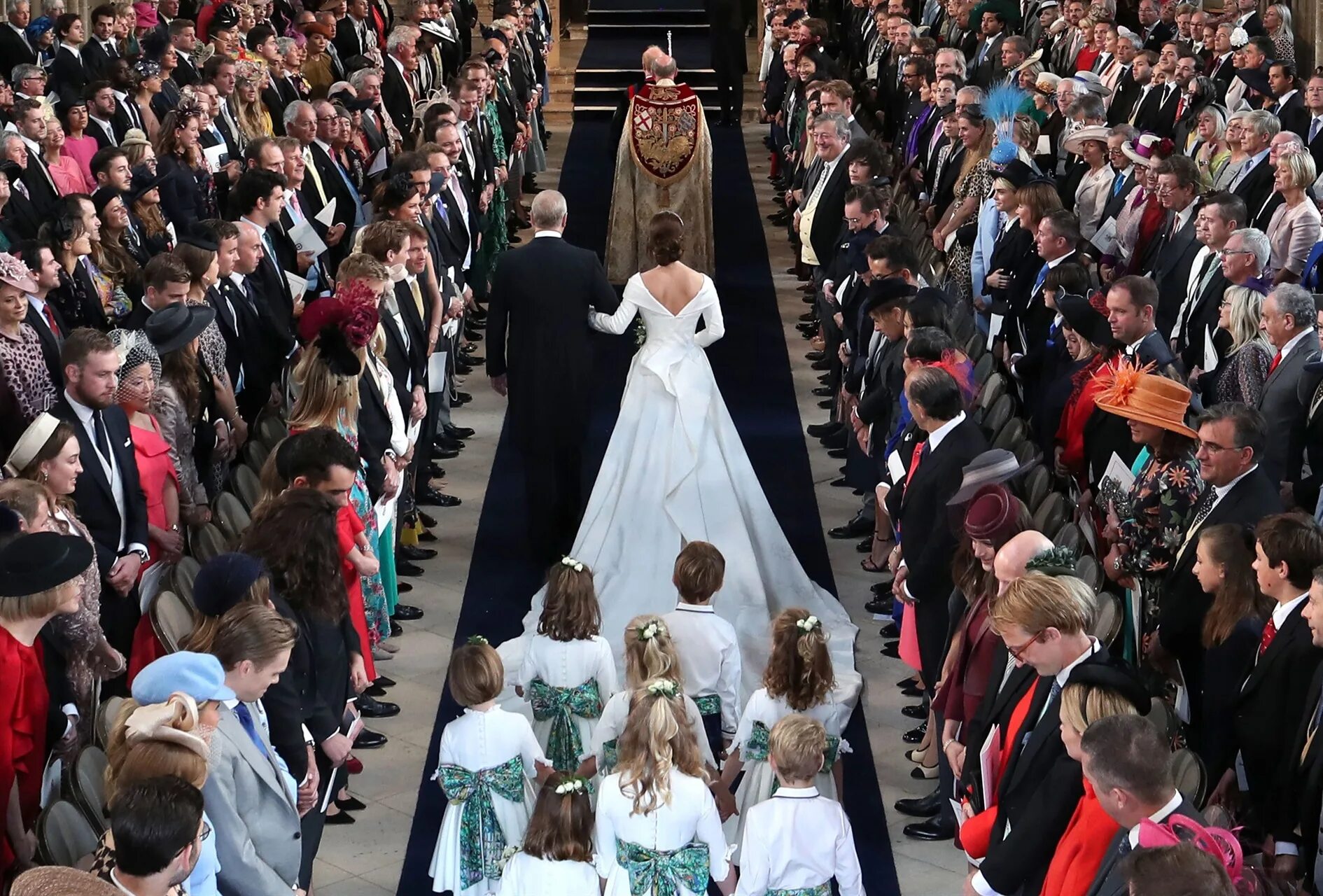 Церемония со. Свадьба Евгении принцессы Англии. Королевская семья свадьба Евгении. Свадьба в Великобритании.