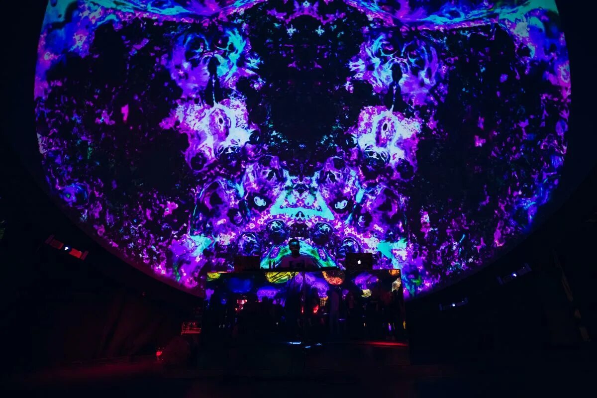 Мистерия москва. Картина глазунова мистерия 20 века. Мистерия торговая компания звука. Фестиваль новогодняя мистерия. Мистерия хореографическая студия саратов.