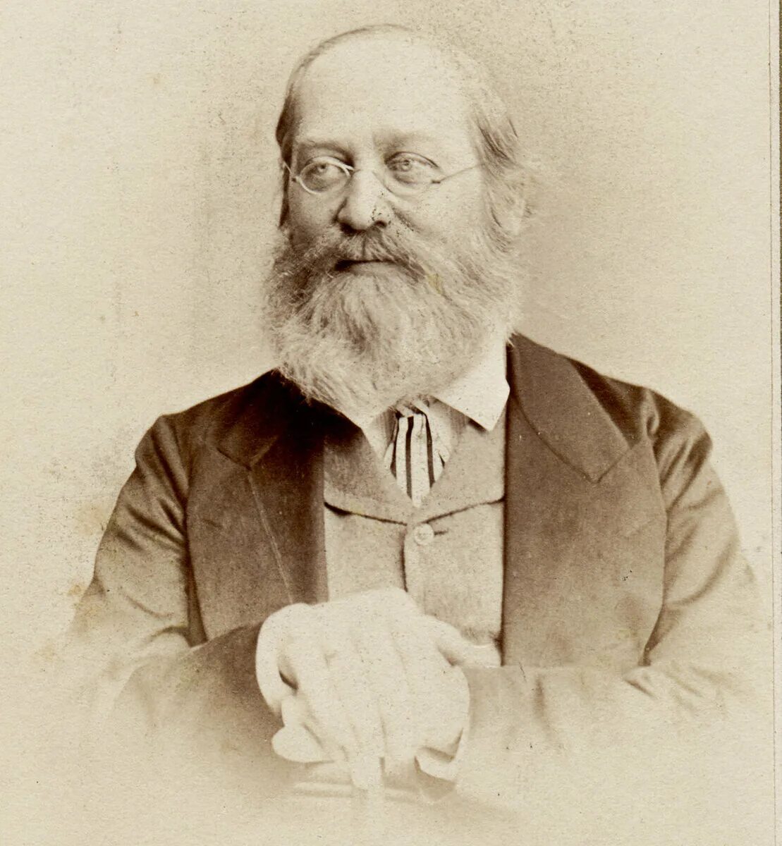 Историк биография. Сергей Михайлович Соловьев (1820-1879). Сергей Соловьев историк. Соловьёв Сергей Михайлович историк. Сергец Михайлович соловьёв.