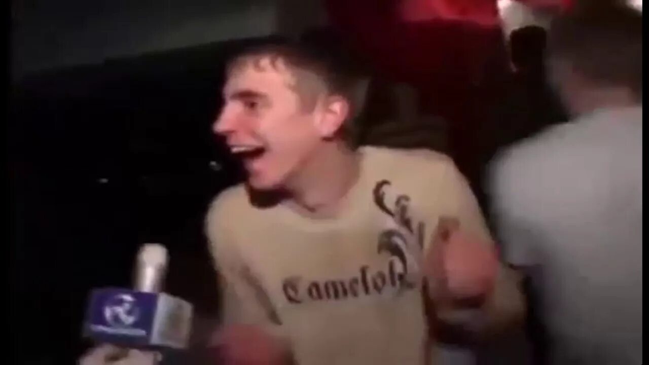 Если хочешь витя. Остановите остановите вите. надо витя надо. остановите витя хочет выйти. астанавите вите вите надо вите.