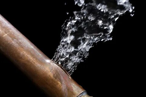 Почему зимой могут лопаться водопроводные трубы