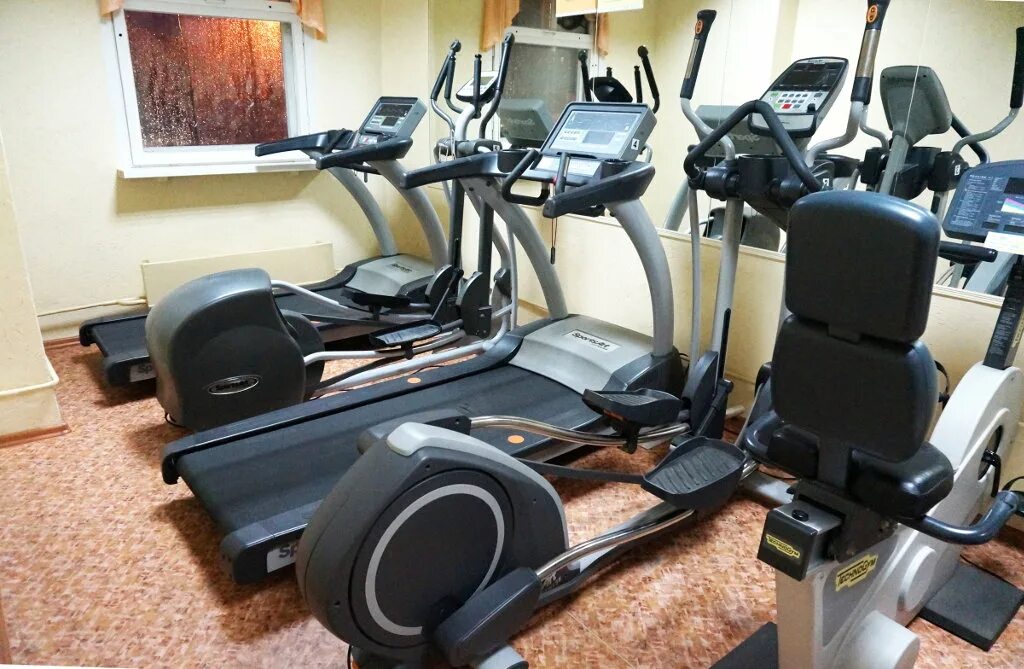 Атлетизм и грация. Атлетизм и грация. Атлетизм и грация. Атлетизм и грация. Тренажерный зал для женщин на 160 кв метров.