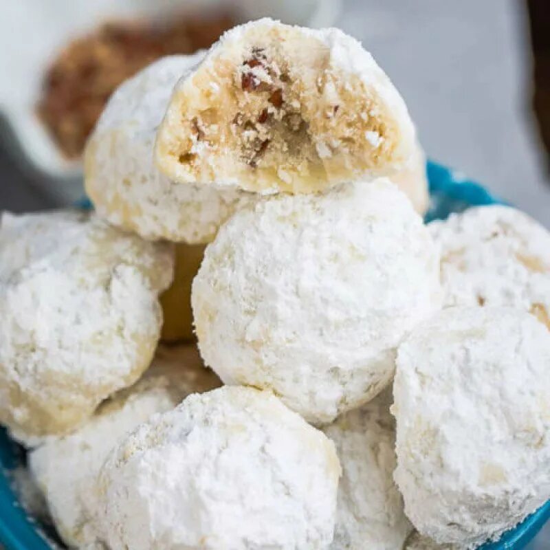 советское блюдо снежки. десерт снежки из белков. пирожное снежки. десерт снежок. пирожные снежки.