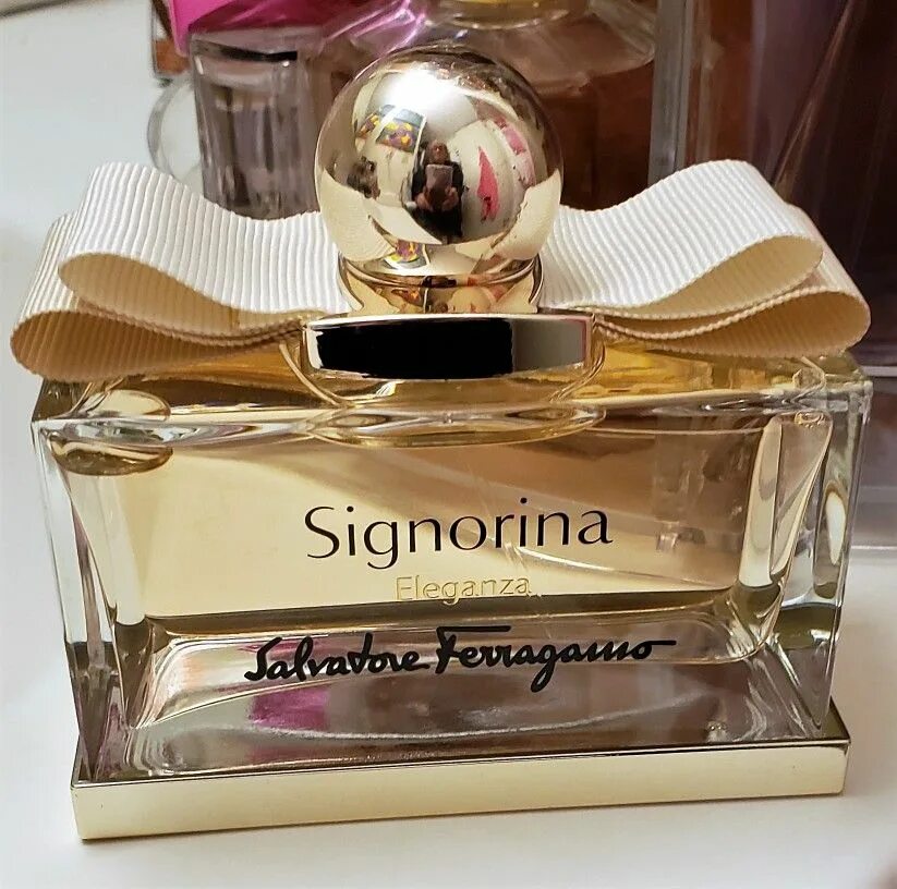 Духи Salvatore Ferragamo Signorina Eleganza. Духи Signorina Salvatore. Signorina Eleganza духи. Парфюм Signorina Eleganza Salvatore Ferragamo.