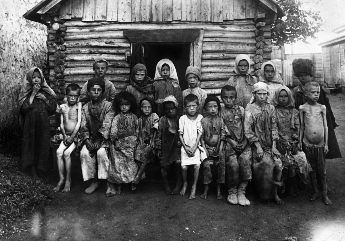 Голодающие в Поволжье 1921-22. Голод и политика