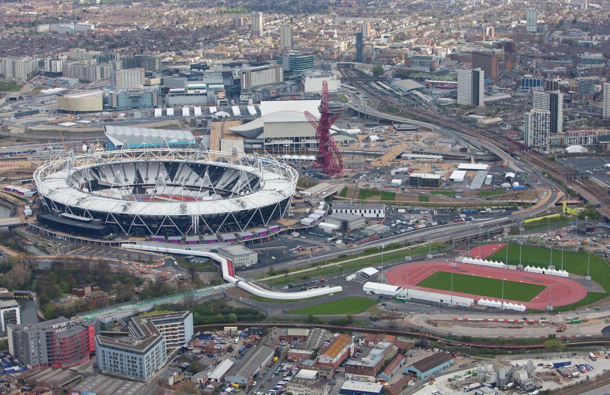 Olympic stadium. Стадион Лондон Стэдиум. Олимпийский стадион (Лондон). Олимпийский стадион Лондон 2012. Олимпийский стадион Англия.