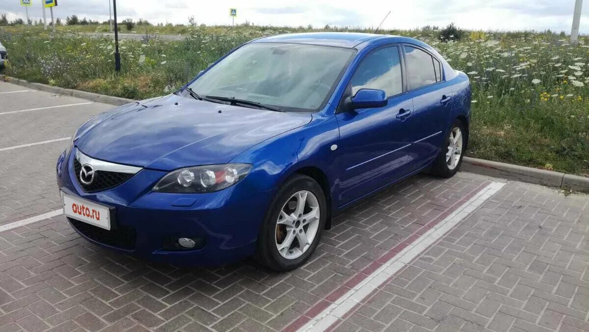 Мазда 3 2008 седан синий. Мазда 3 седан 2008 синий металлик.