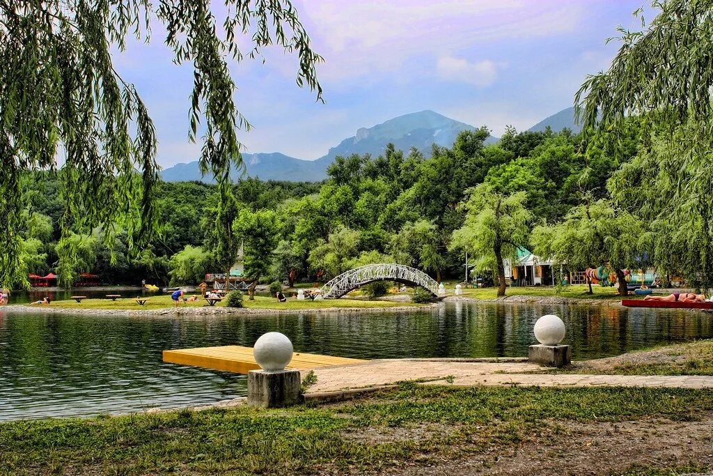 сосновая роща кисловодск. кисловодск зеркальный пруд и стеклянная струя. старый парк минеральные воды. парки мин. курортный парк кисловодск.