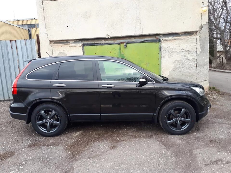 Диски срв. Honda crv 3 r18 235/55. honda cr-v 3 на r18. honda cr-v 3 диски r18. 235/60 r18 honda crv 3.